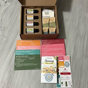 🖤NEW💕Simply Earth Box
